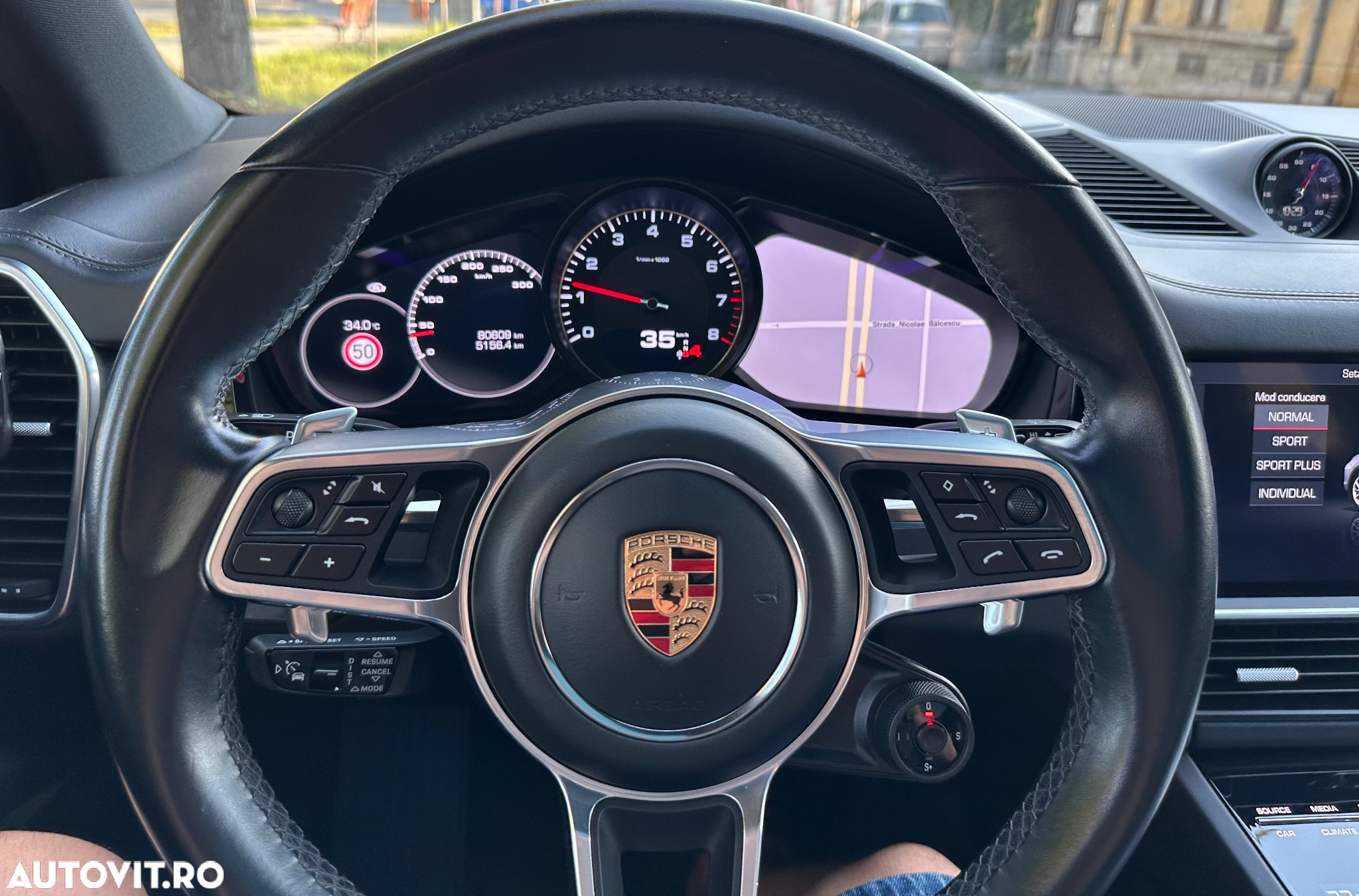 Porsche Cayenne - 13