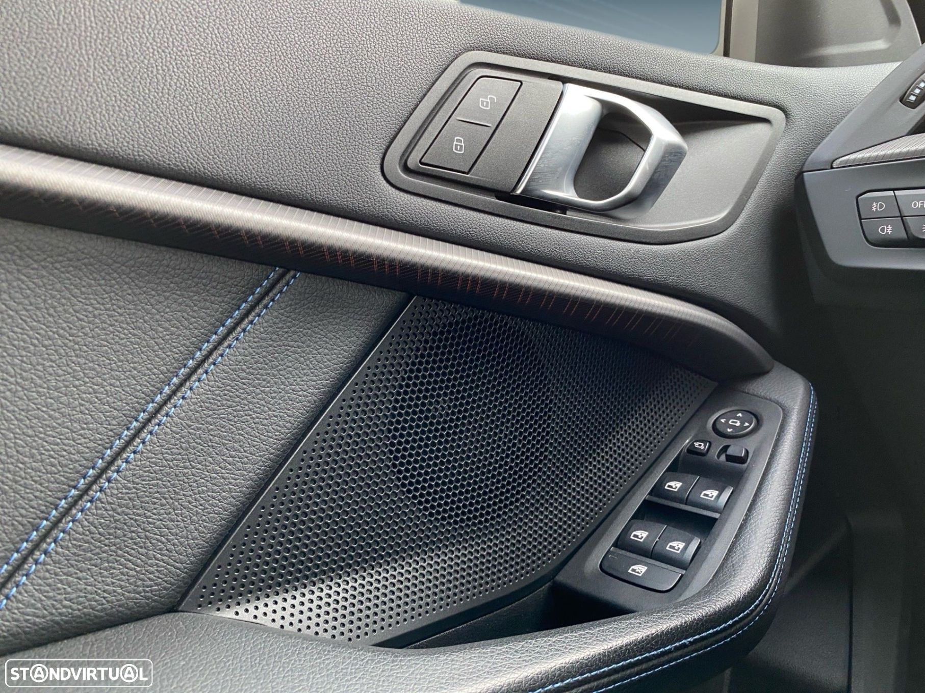 BMW 116 d Pack Desportivo M Auto - 16