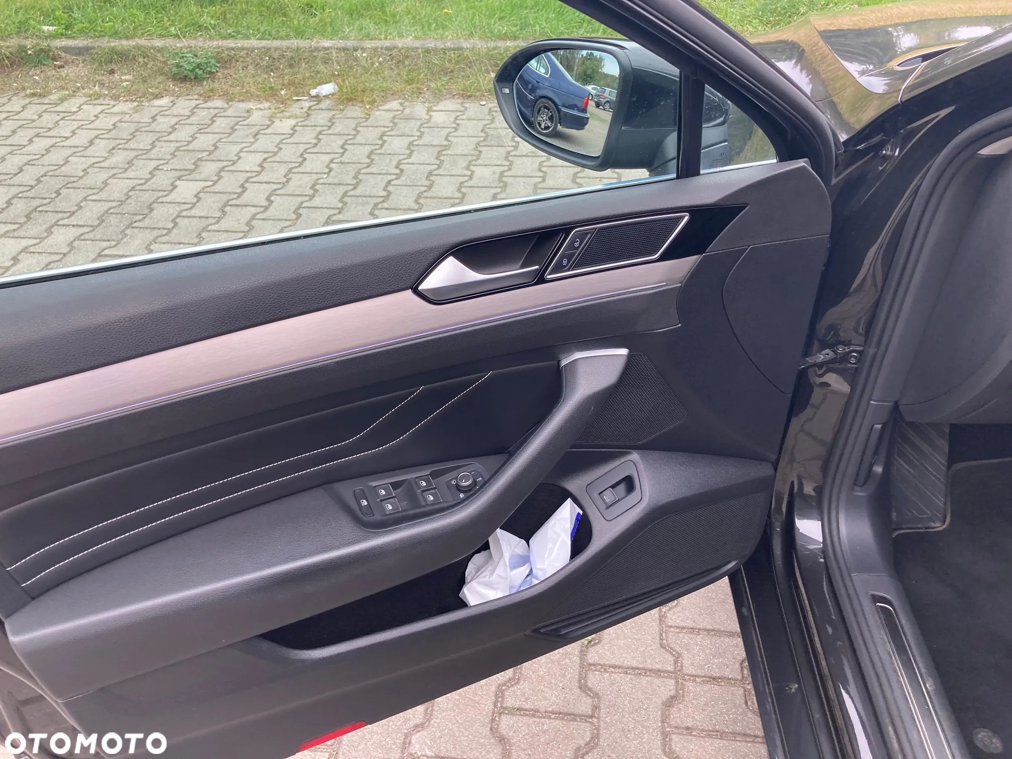 Volkswagen Passat 2.0 TSI Elegance DSG - 11