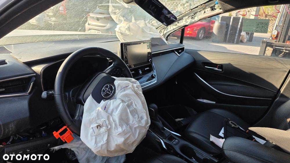 Toyota Corolla 1.8 Hybrid Comfort - 11