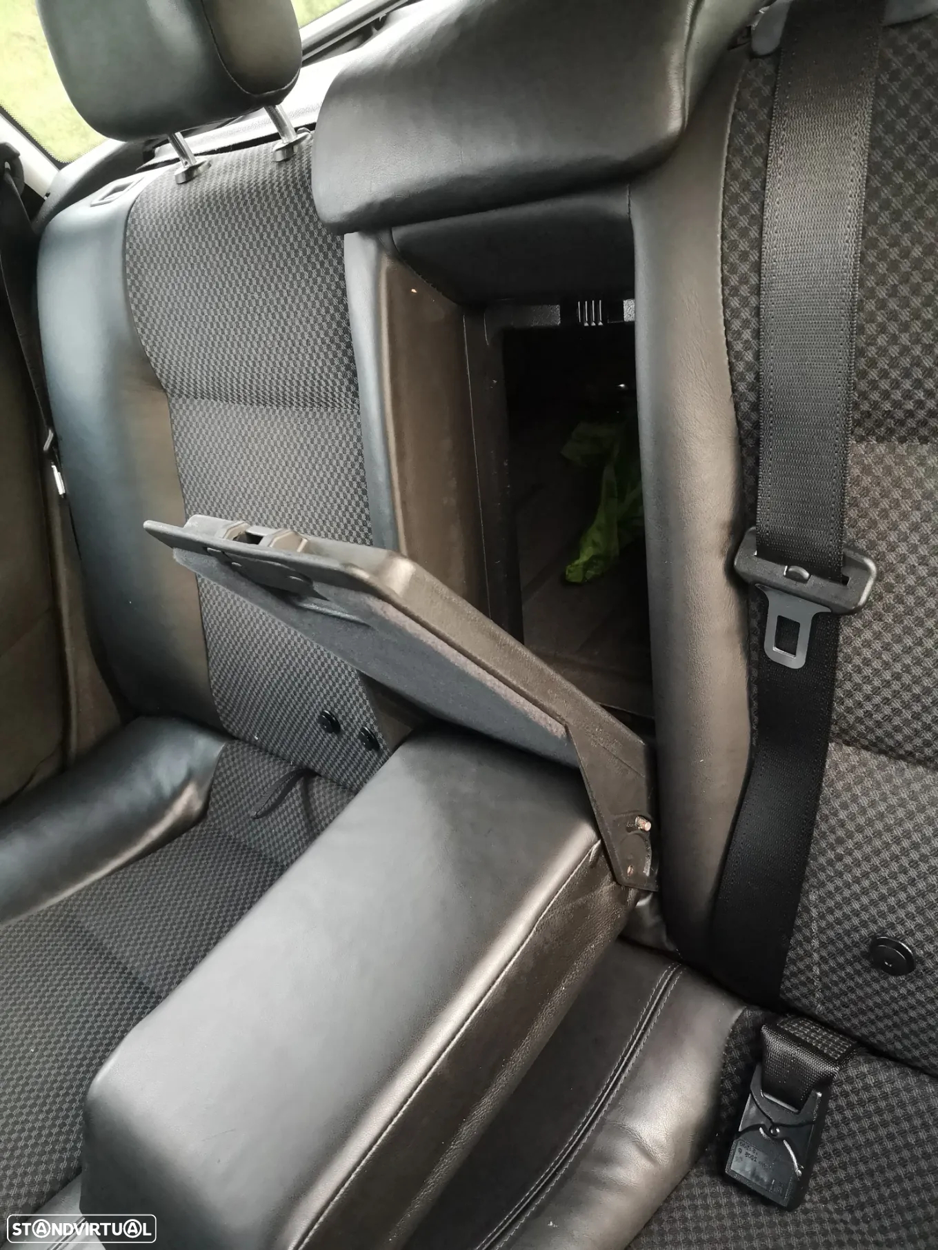Opel Vectra Caravan 2.0 DTi Sport - 25