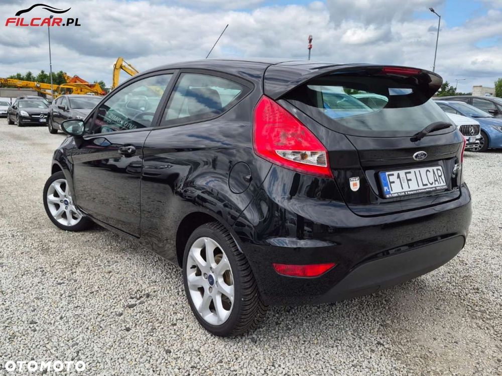 Ford Fiesta - 4