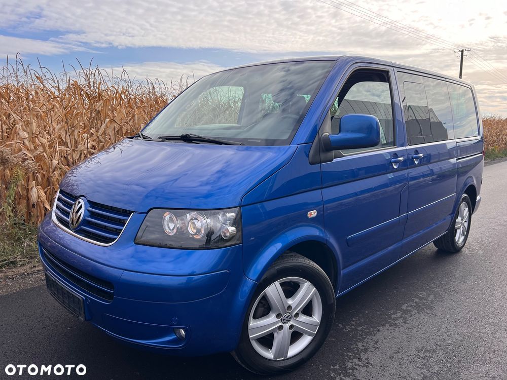 Volkswagen Multivan - 1