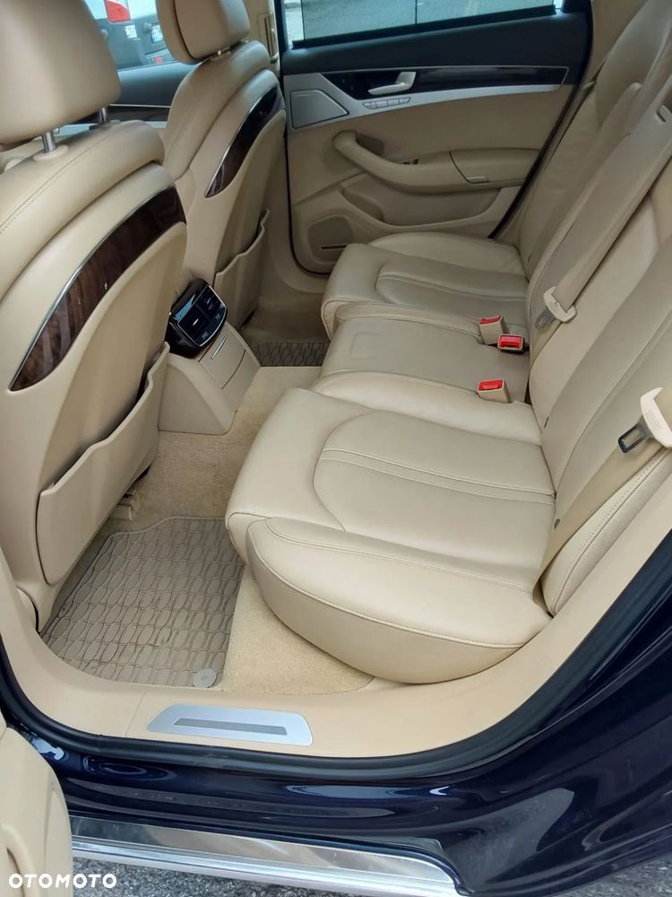 Audi A8 4.2 FSI Quattro - 5