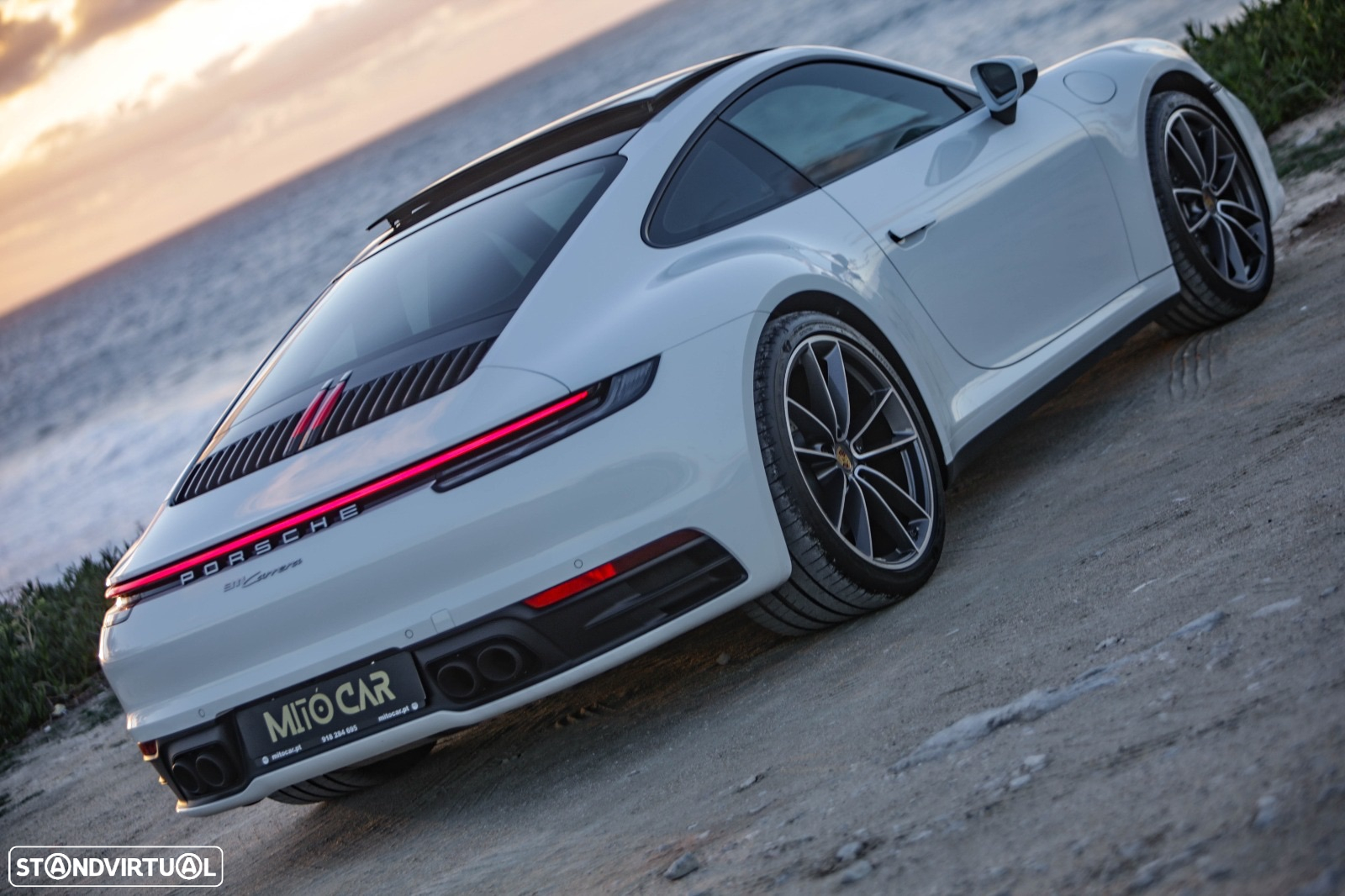 Porsche 911 (992) Carrera PDK - 11