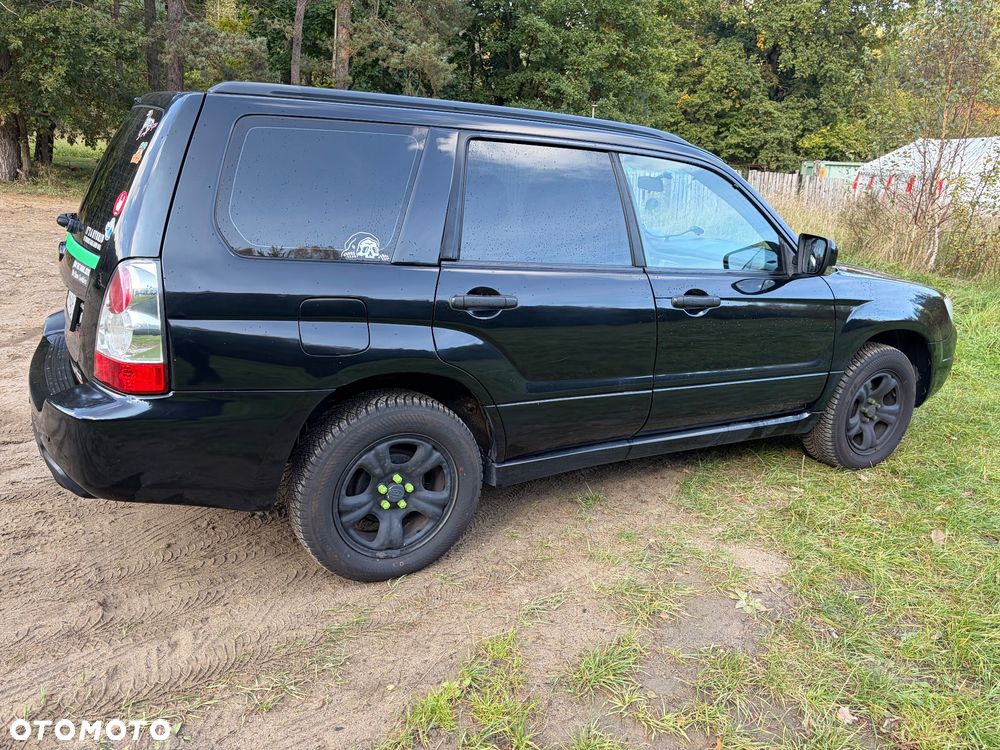 Subaru Forester 2.0 XL - 8