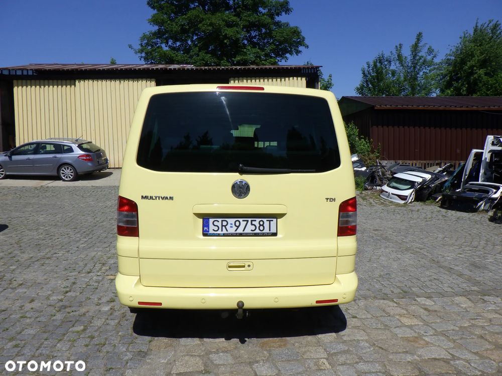 Volkswagen Transporter Multivan Trendline Autm - 12