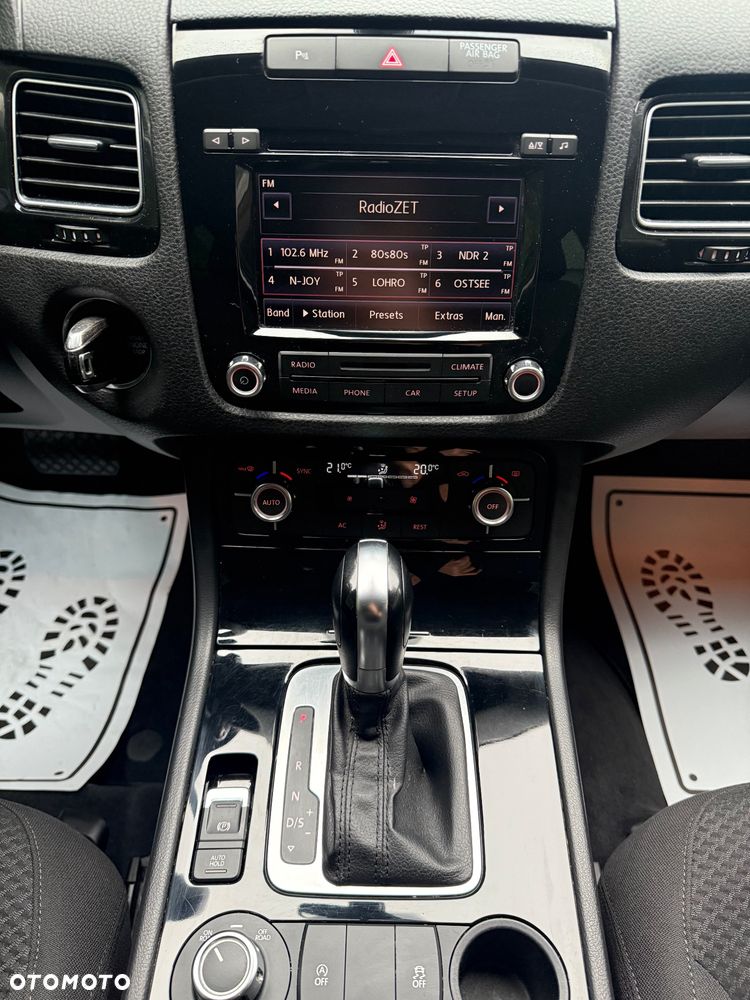 Volkswagen Touareg - 14