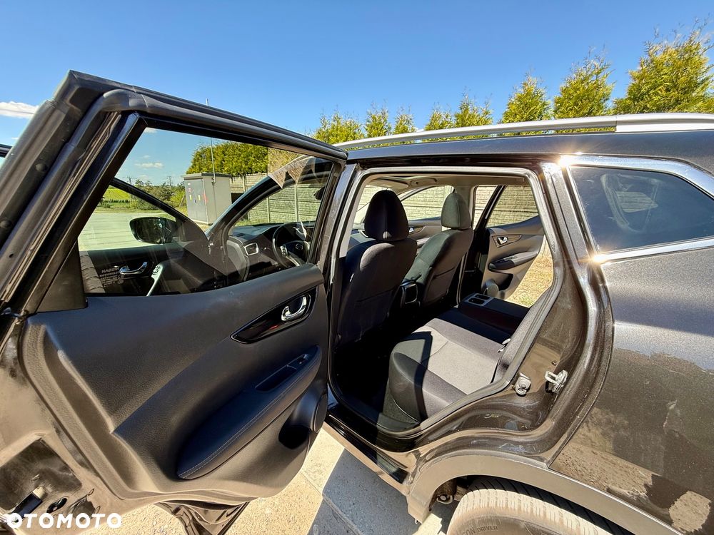 Nissan Qashqai 1.5 dCi Tekna - 26