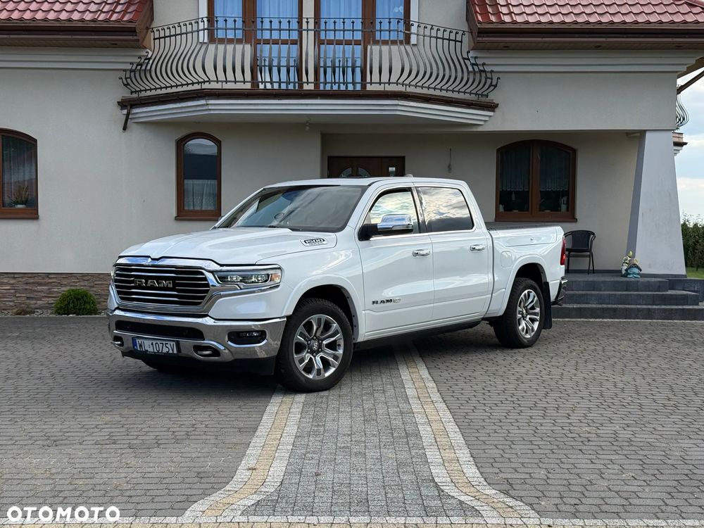 RAM 1500 Crew Cab Longhorn - 3