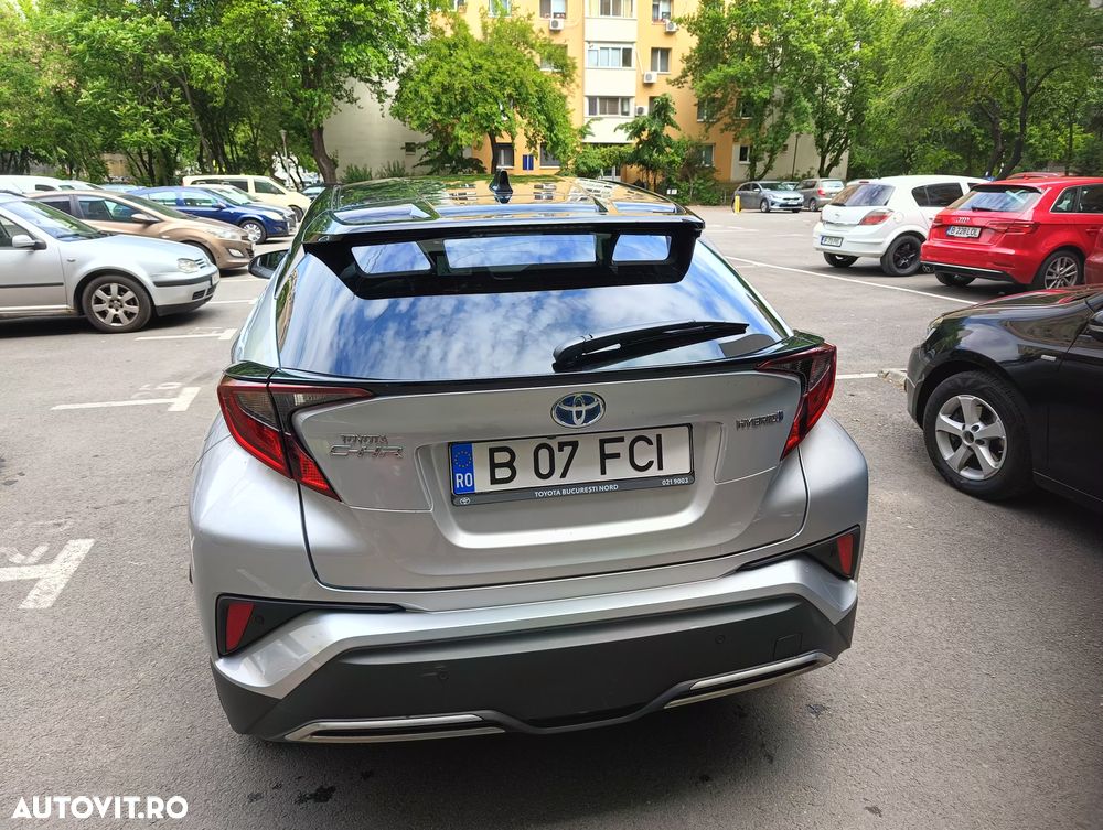 Toyota C-HR 2.0 HSD 184 CP 4x2 CVT Classy Bi-Tone - 14