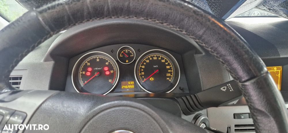 Opel Astra 1.9 CDTI Caravan DPF Cosmo - 7