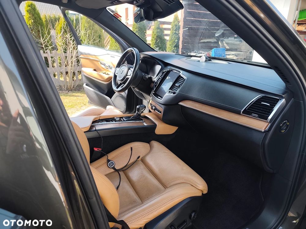 Volvo XC 90 D5 AWD Geartronic Inscription - 7