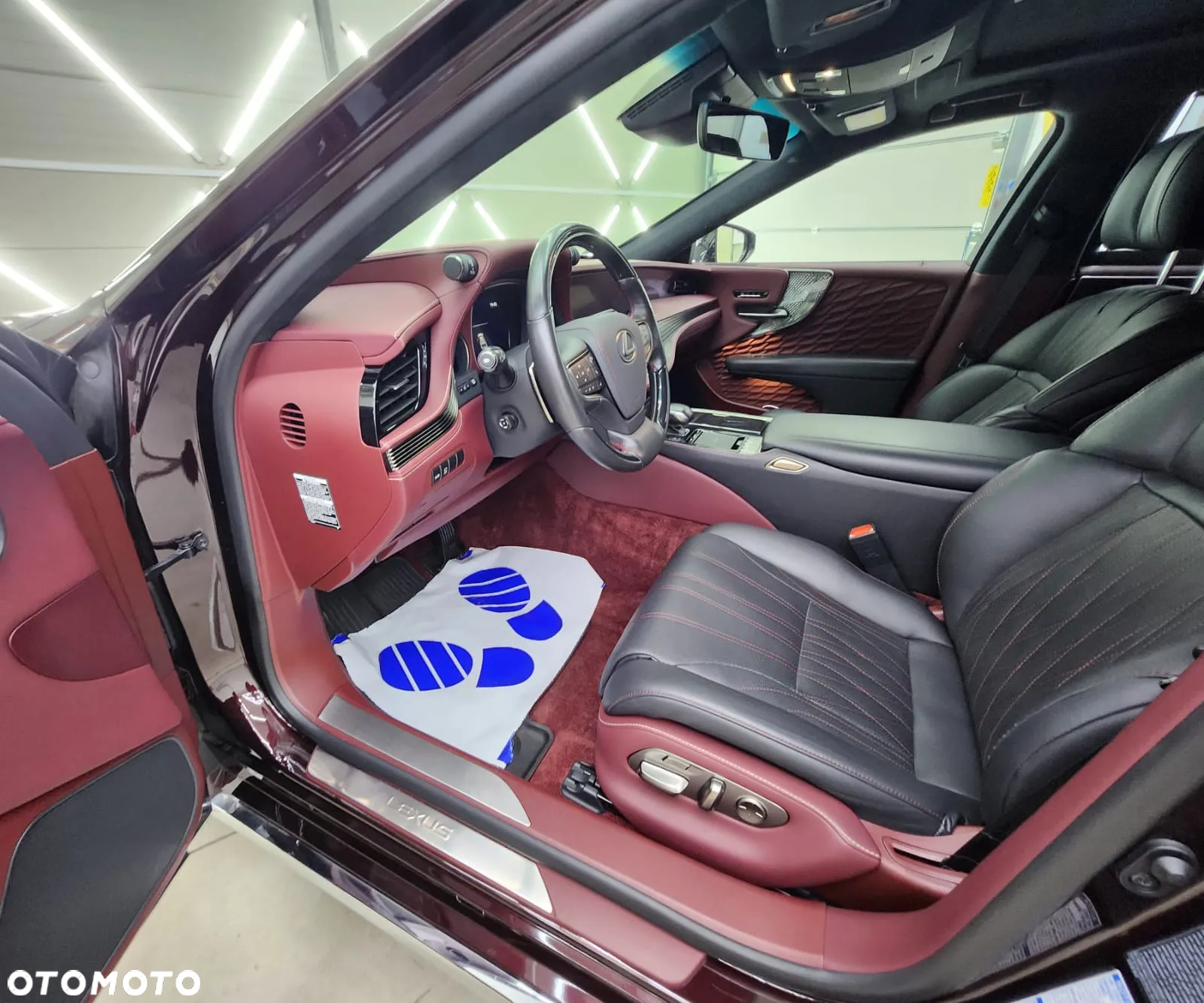 Lexus LS 500h Omotenashi AWD - 17