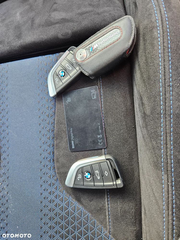 BMW 1M - 36