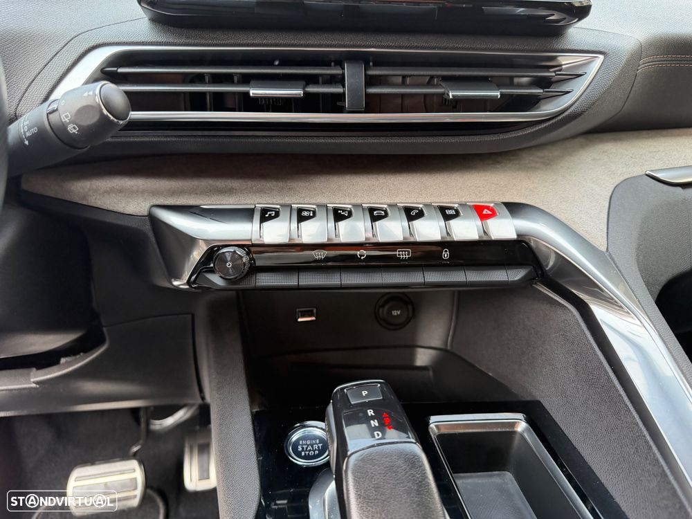 Peugeot 3008 BlueHDi 130 Stop & Start EAT8 GT Pack - 33