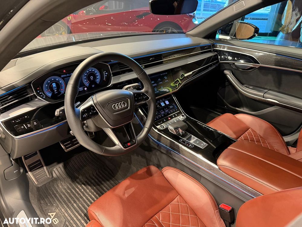 Audi A8 55 TFSI quattro Tiptronic MHEV - 24