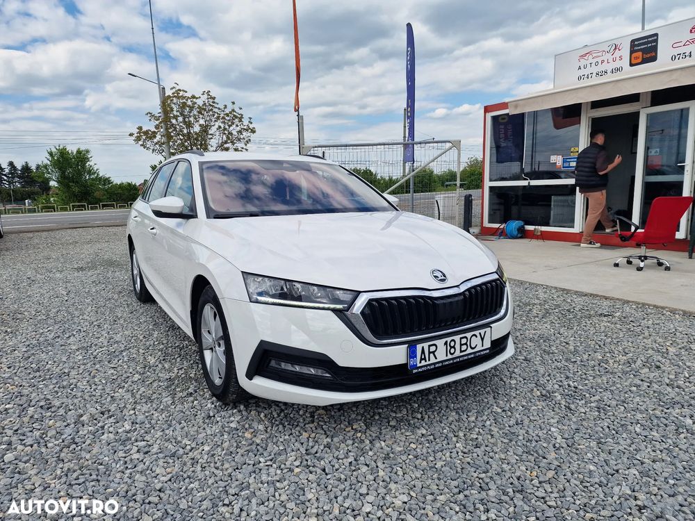 Skoda Octavia - 1