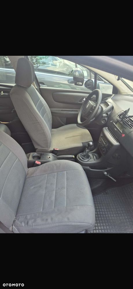 Citroën C4 1.6 16V SX - 4