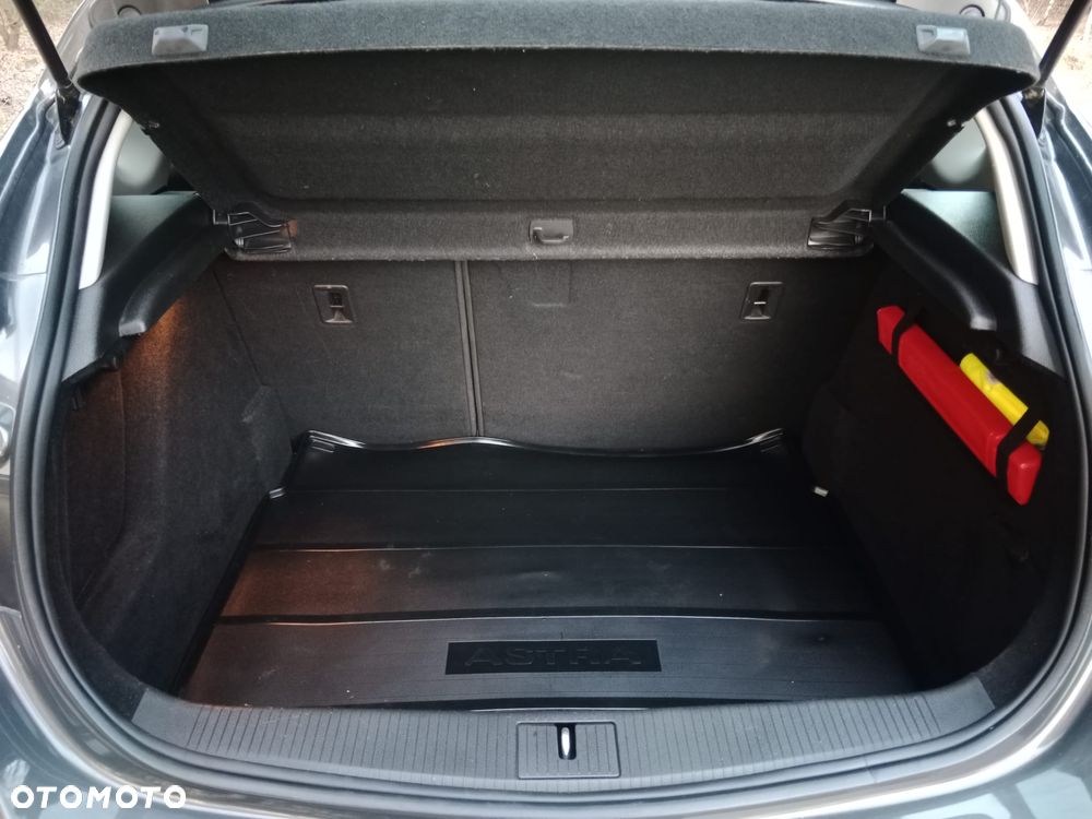 Opel Astra - 18