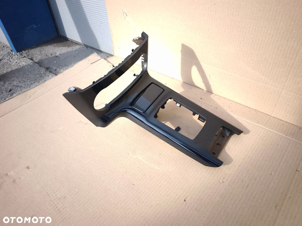Osłona ramka środkowa dekor Mercedes G-klasa w463 a4636807217 Designo A4636804517 - 3