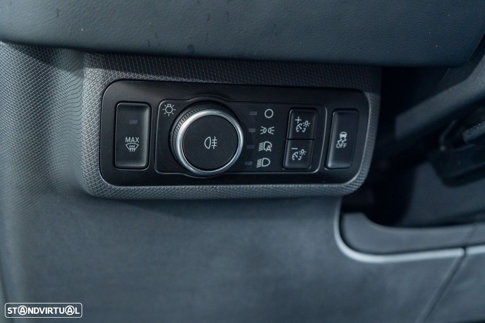 Ford Mustang Mach-E 98.7 kWh Premium - 28