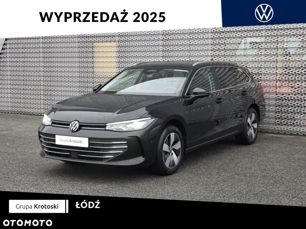 Volkswagen Passat - 1