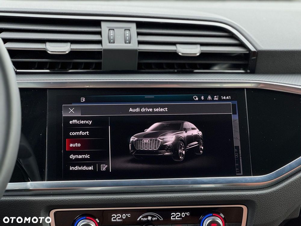 Audi Q3 Sportback - 22
