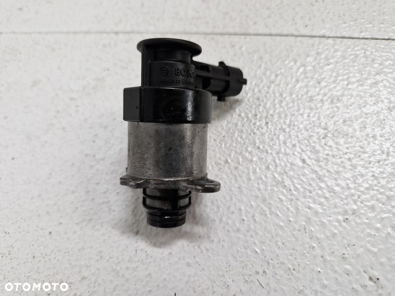 JAGUAR XF X250 1 I 3.0 D REGULATOR CIŚNIENIA PALIWA 0928400756 - 2