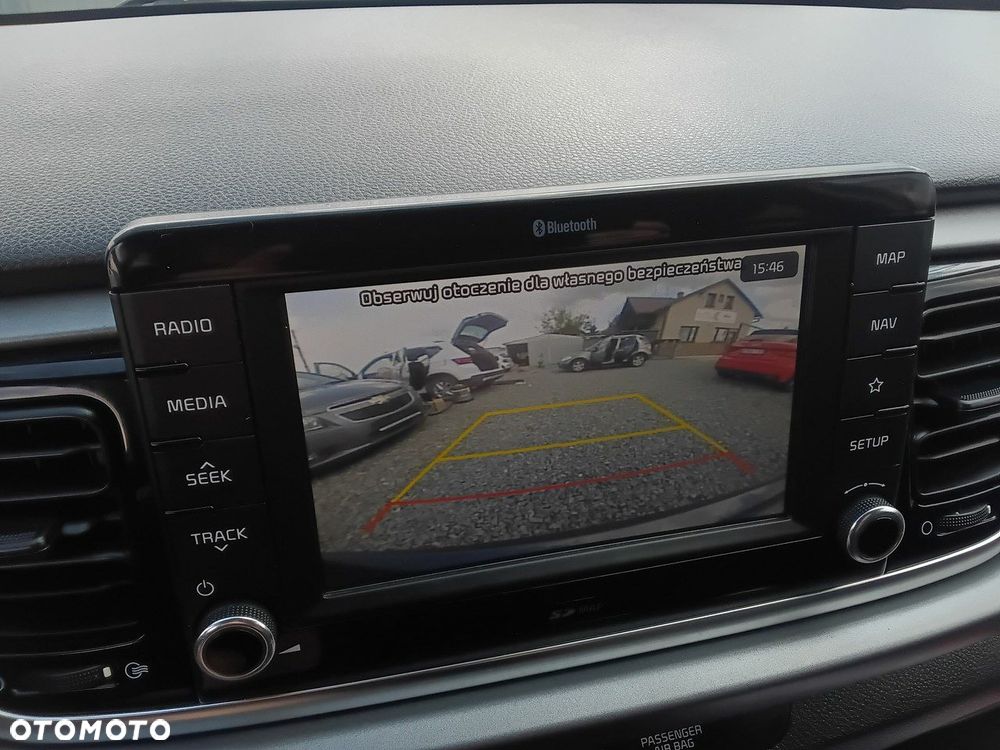 Kia Rio - 23