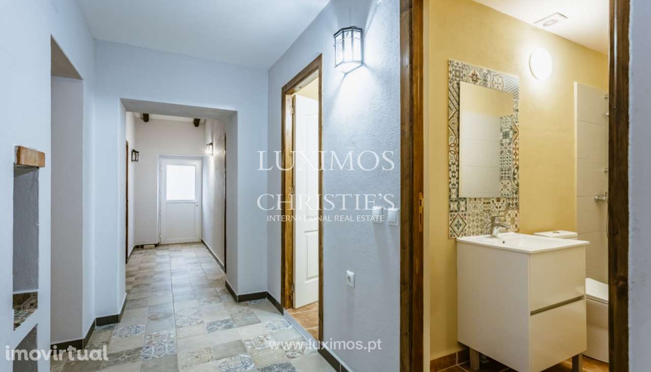 Moradia remodelada para venda em São Bartolomeu de Messines, Algarve - Grande imagem: 4/25