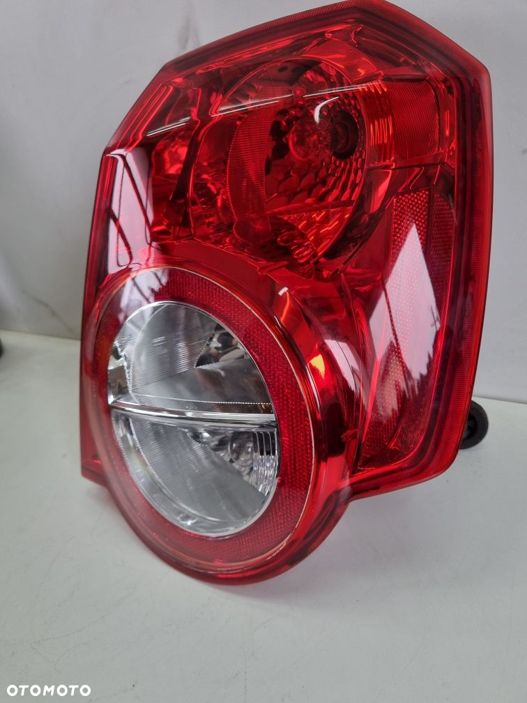 chevrolet aveo T250 lampa tylna prawa prawy tył pasażera oryginał - 5