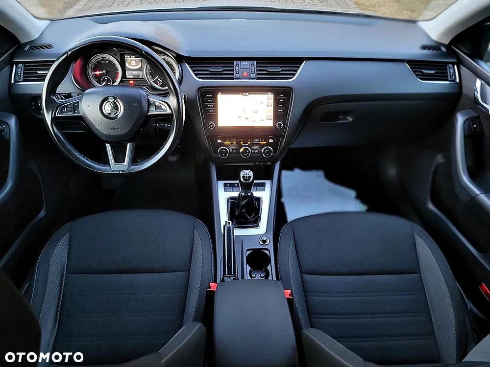 Skoda Octavia 1.6 TDI Ambition - 10