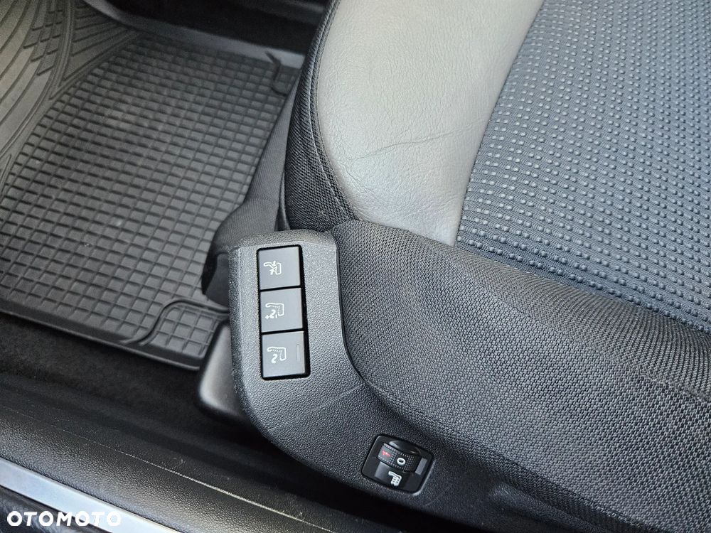 Citroën C4 Picasso e-HDi 115 Exclusive - 11