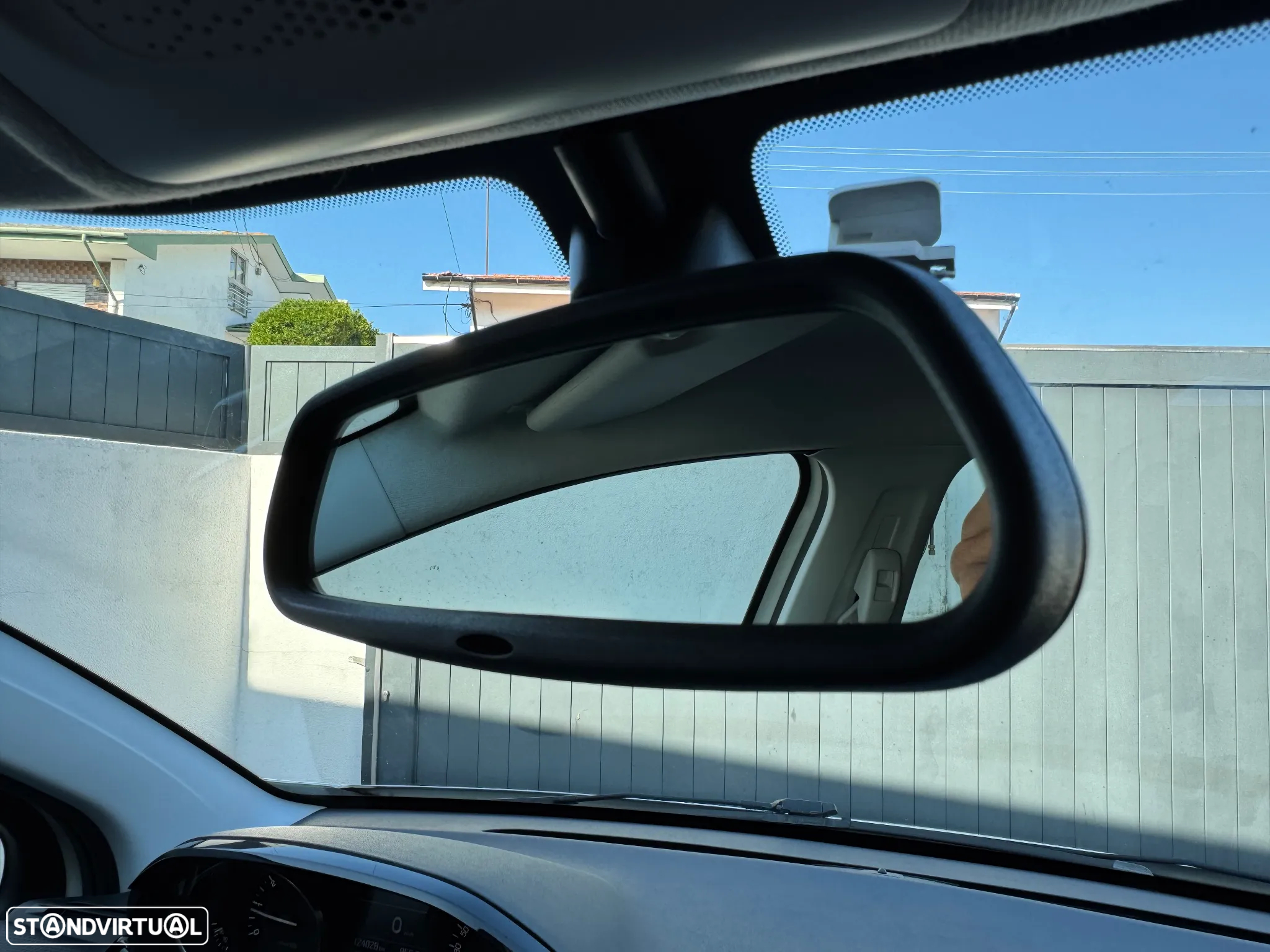 Peugeot 208 PureTech 82 Allure - 16