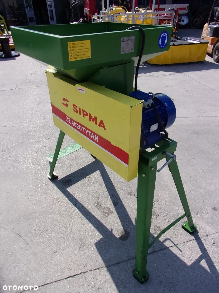 Sipma Śrutownik walcowy, Śrutownik bijakowy, Zgniatacz walcowy do ziarna, Gniotownik, Mieszalnik pasz Twister, H115 PomAugustów, S01/0-S01/1 Adraf, H-962/H-762 Agjat, ZZ 4020 Sipma, Igamet, MS-2000 Bin - 17