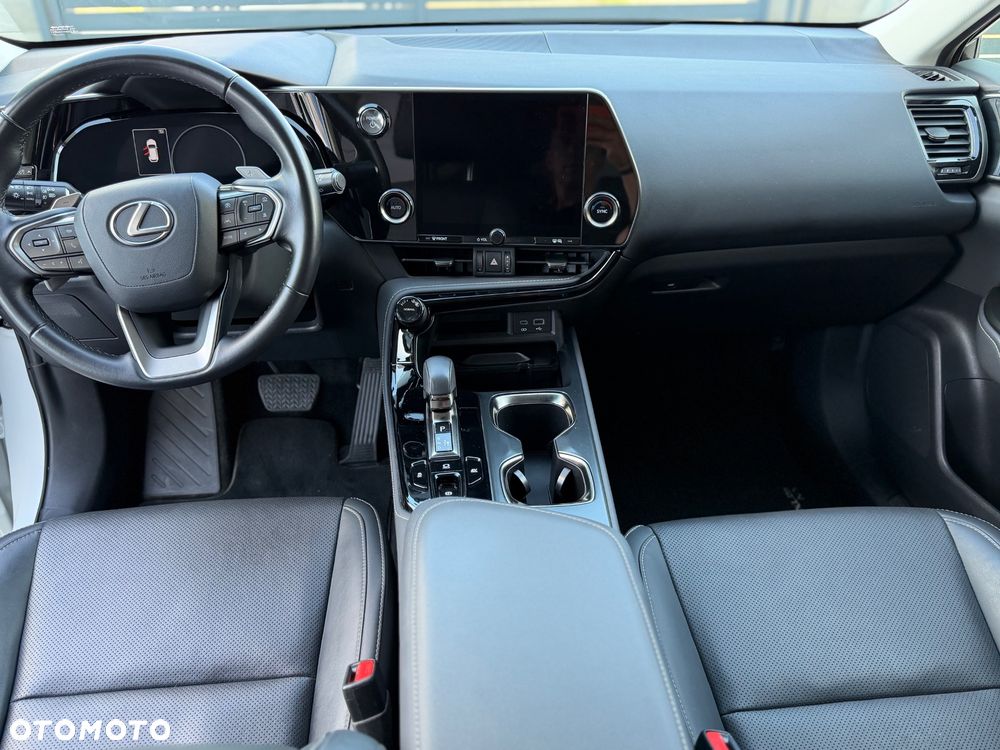 Lexus NX 350h Prestige AWD - 10