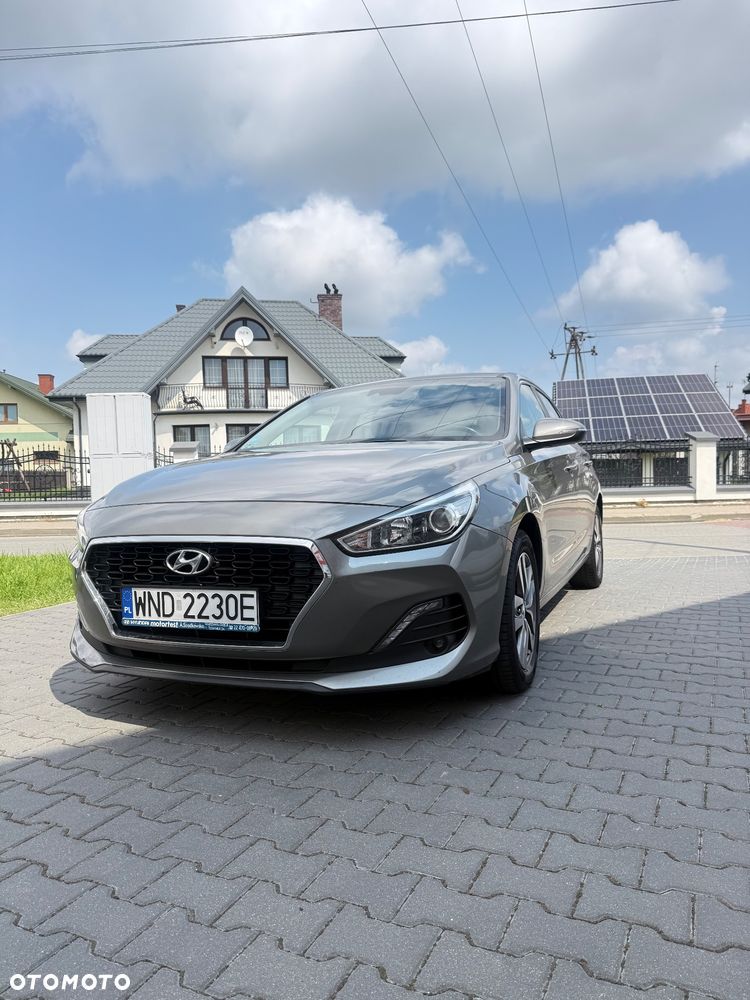 Hyundai i30 1.4 Comfort - 1