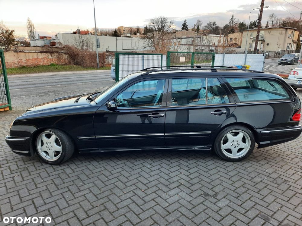 Mercedes-Benz Klasa E - 29