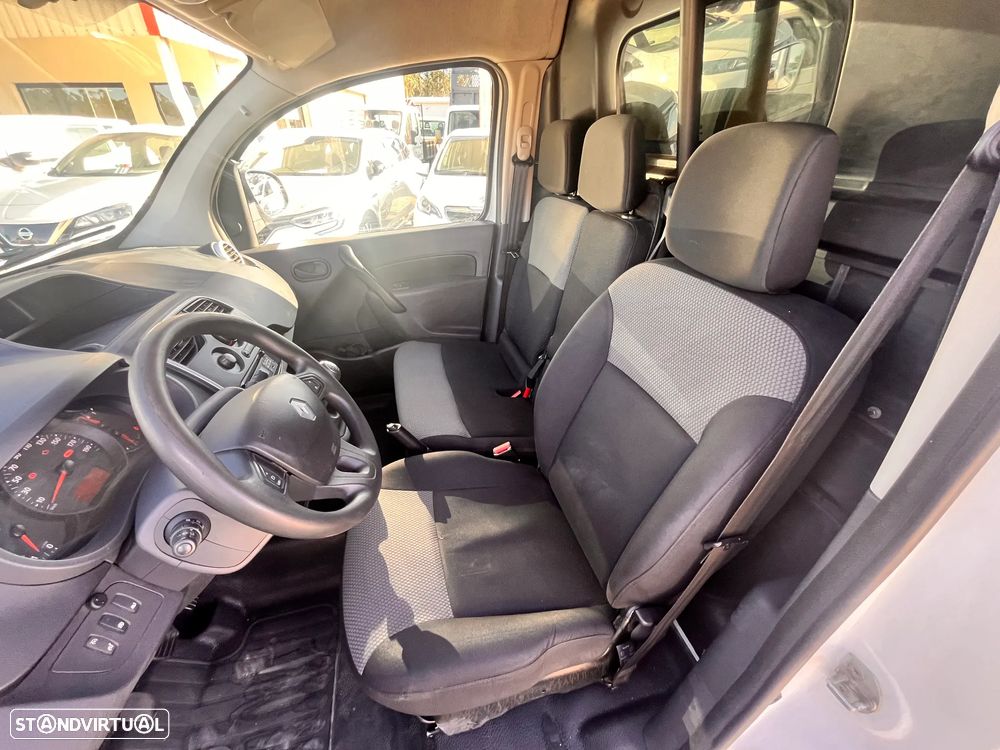 Renault kangoo 3Lug 6 velocidades - 8
