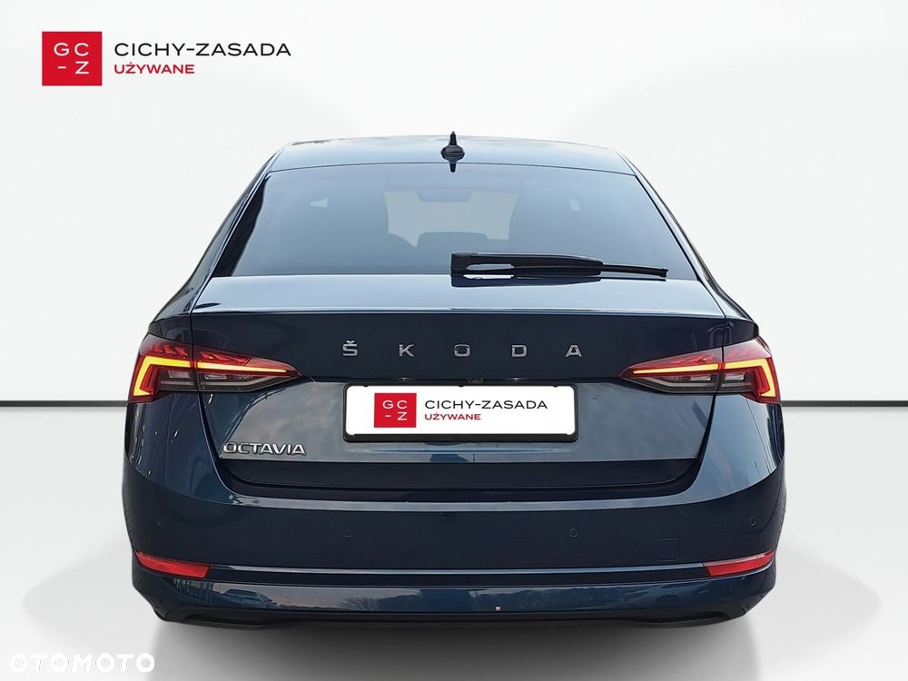 Skoda Octavia 2.0 TDI SCR Style DSG - 4