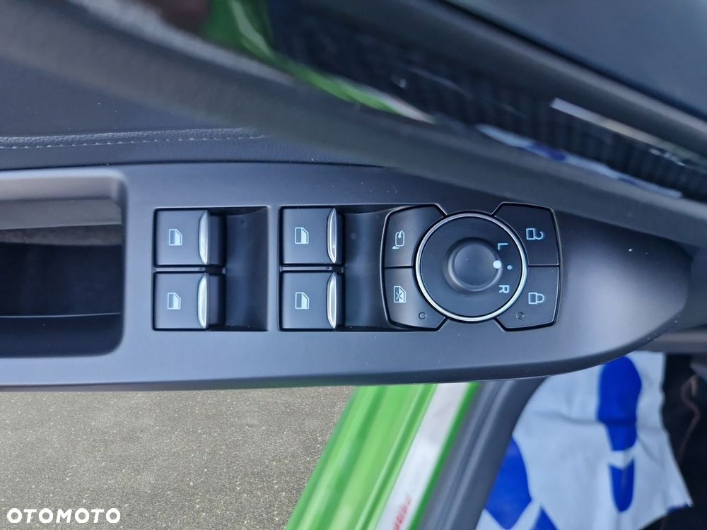 Ford Focus - 11