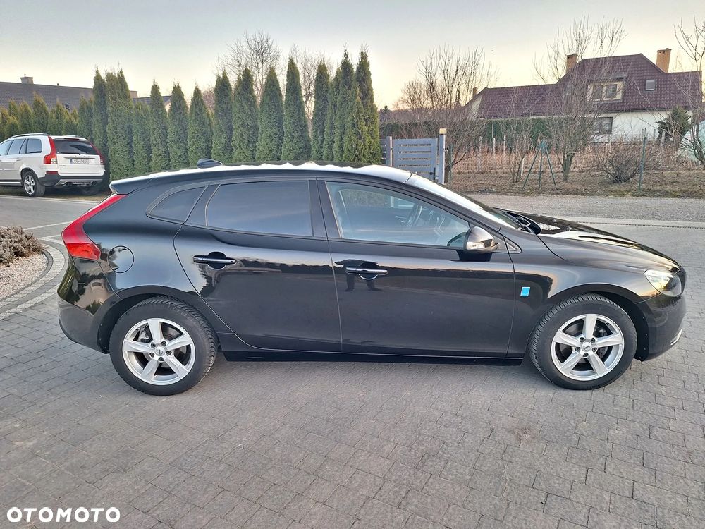 Volvo V40 D2 - 5