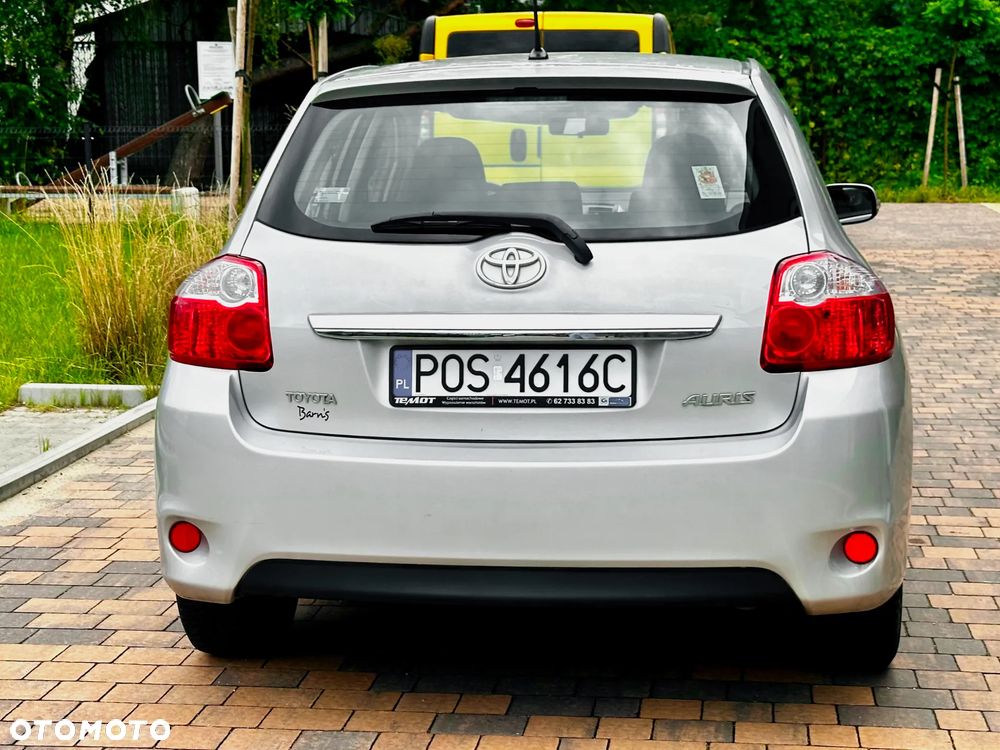 Toyota Auris 2.0 D-4D Luna - 6