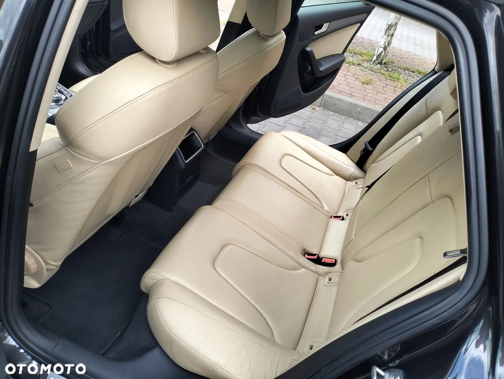 Audi A4 Avant 2.0 TDI DPF quattro Attraction - 25