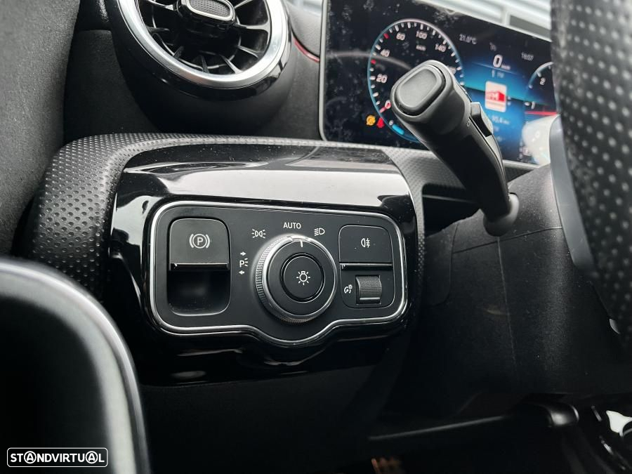 Mercedes-Benz A 200 d AMG Line Aut. - 27