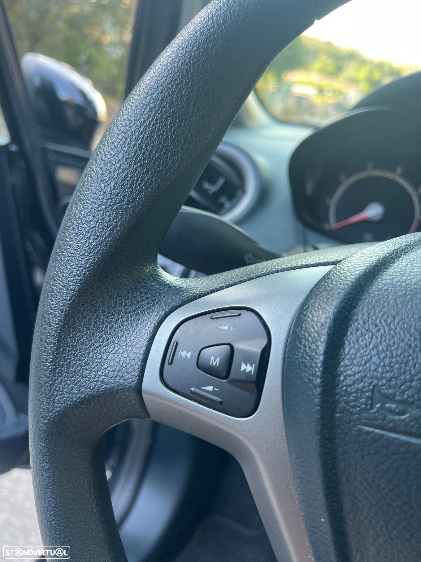 Ford Fiesta 1.25 Connection - 8
