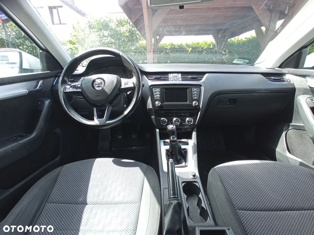 Skoda Octavia 2.0 TDI Ambition - 10