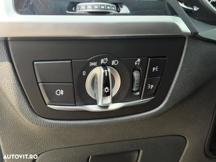 BMW X3 - 16