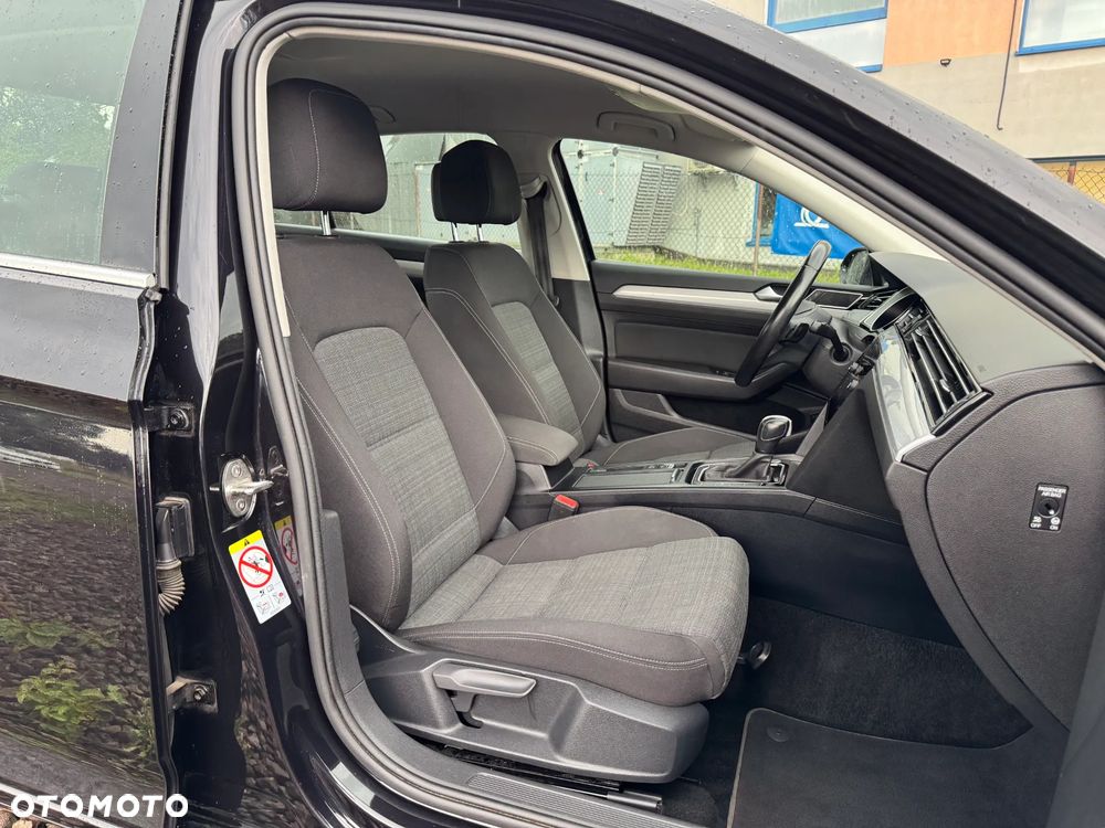 Volkswagen Passat 2.0 TSI Business DSG - 20
